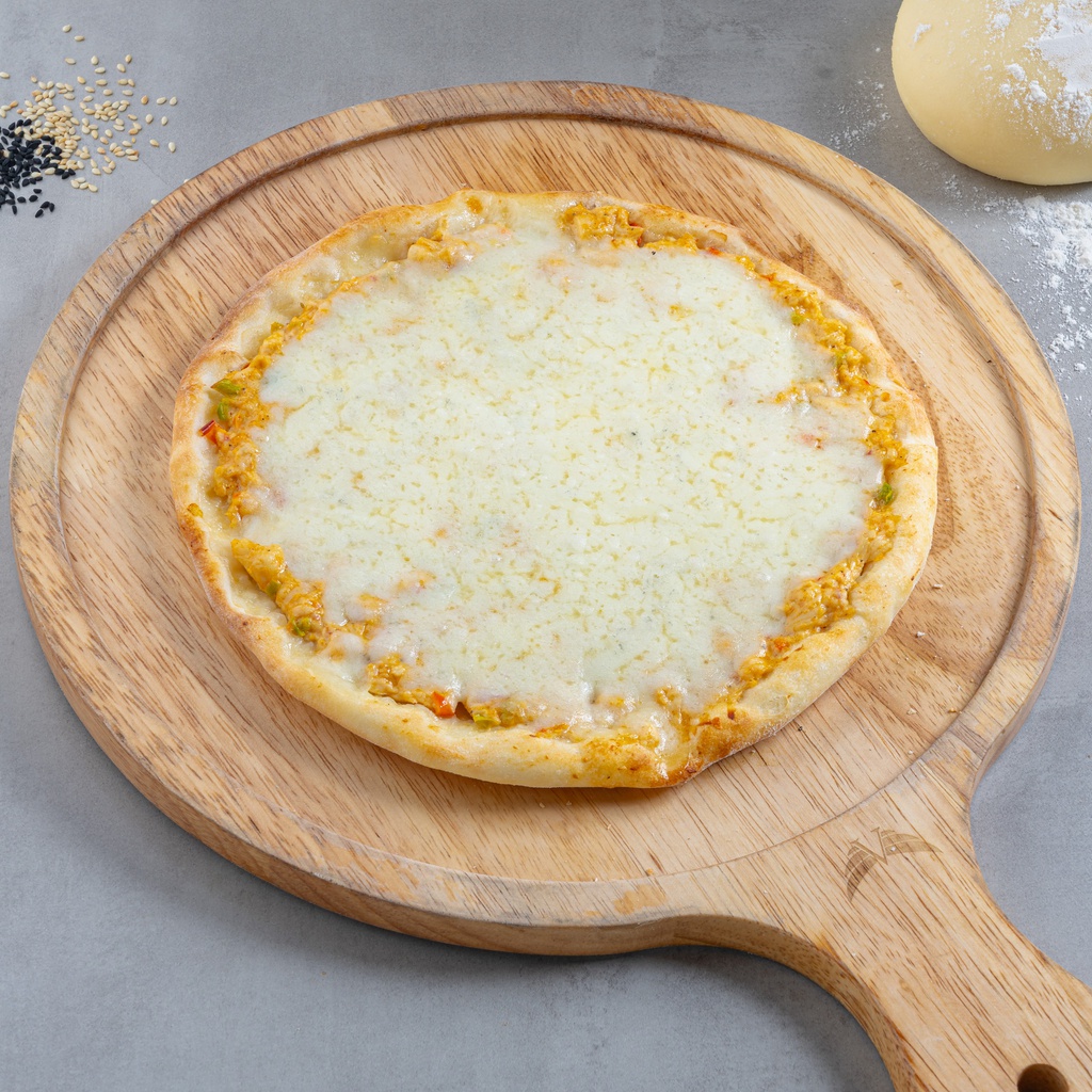 Chicken pie with cheese