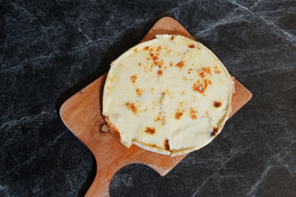 Liquid cheese pie