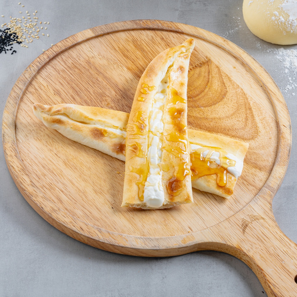 Labneh honey pie