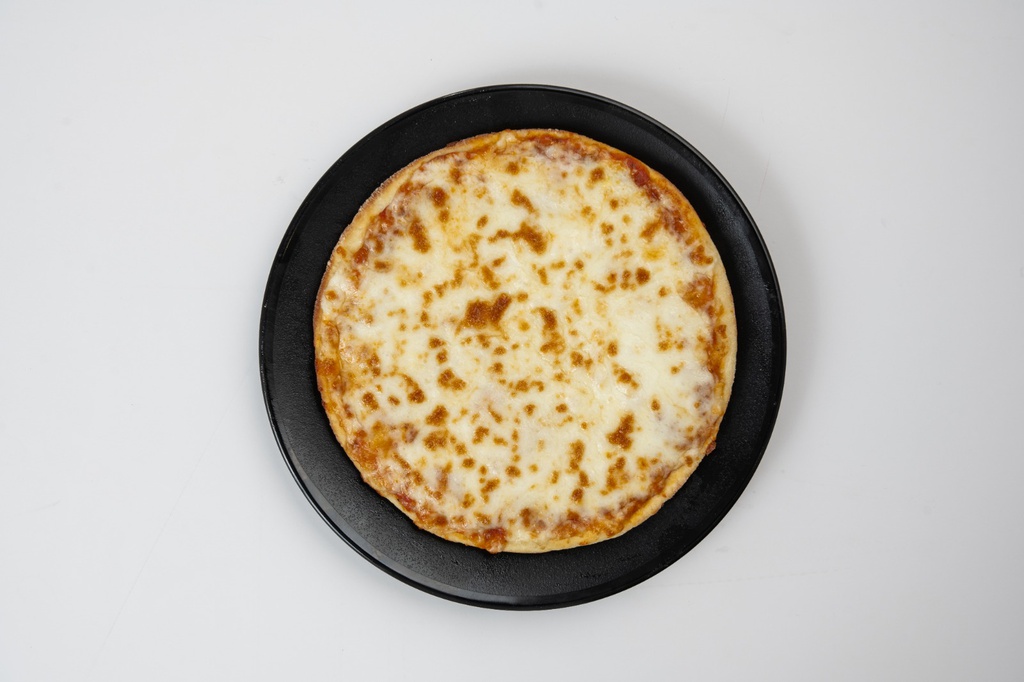 Cheese pizza