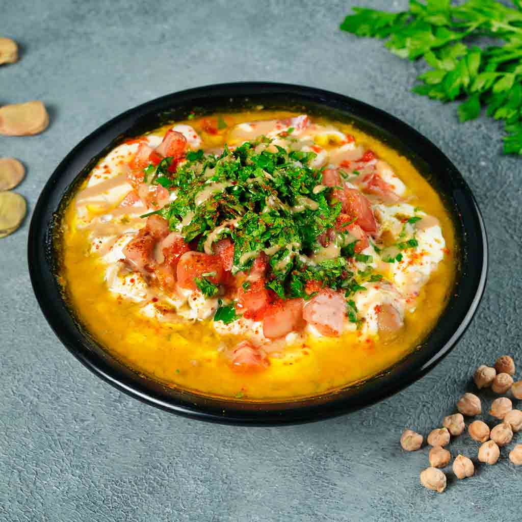 Levantine Beans with Yogurt