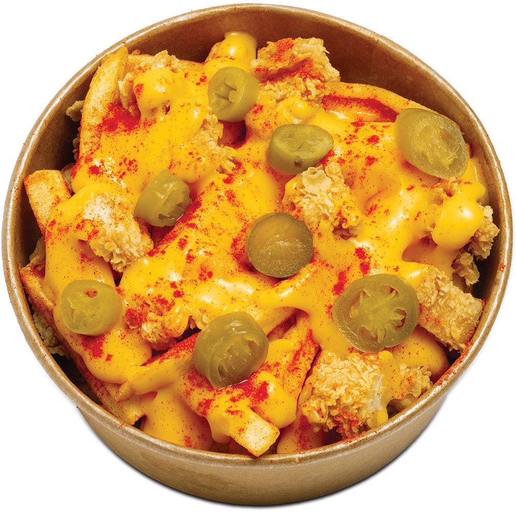 Fries with jalapeno, cheese and chicken