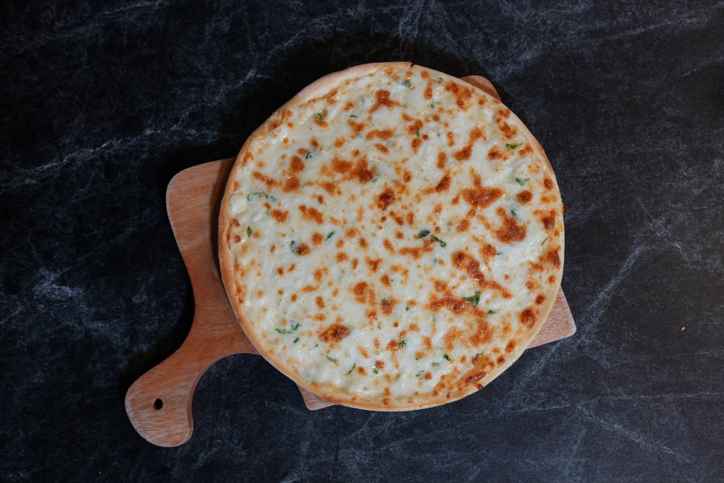 Halloumi cheese pie