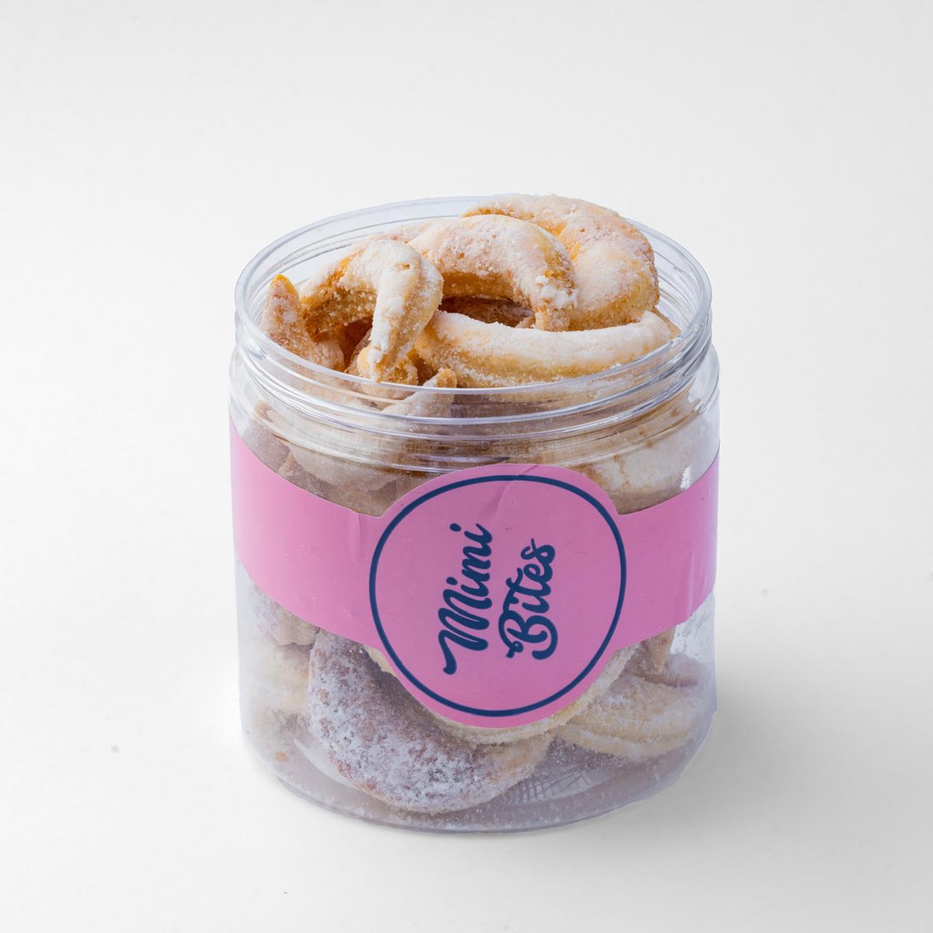 Petit Four Half Moon
