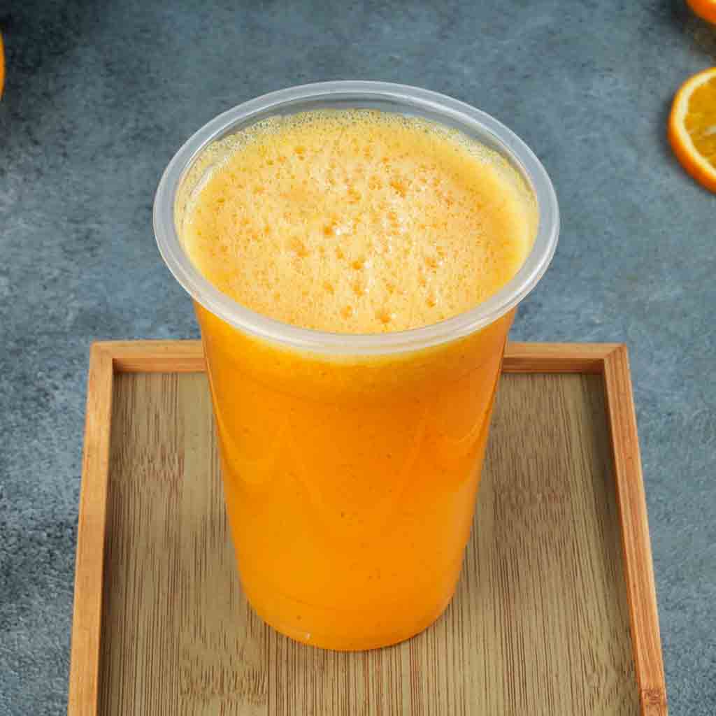 Small juicing oranges