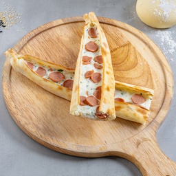 Akkawi cheese with sausage pie