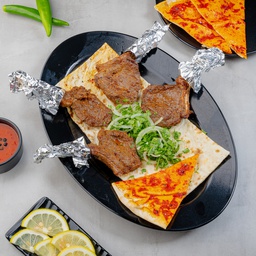 Grilled lamb rips